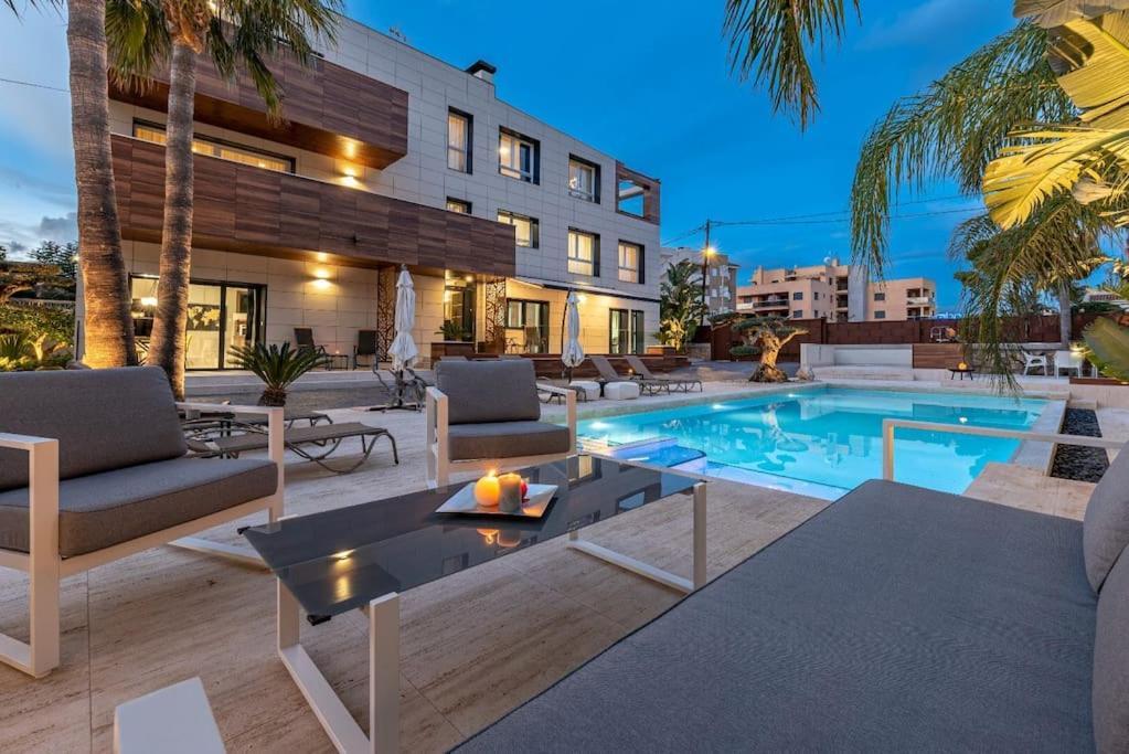 Apartamento Luxury Casa Con Piscina, Wifi, 150M Dal Mare Miami Platja  Exterior foto