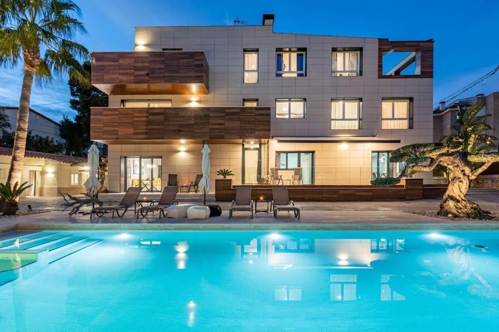 Apartamento Luxury Casa Con Piscina, Wifi, 150M Dal Mare Miami Platja  Exterior foto